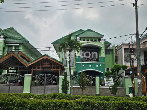 image RUMAH DI DELTA SARI INDAH WARU (1)