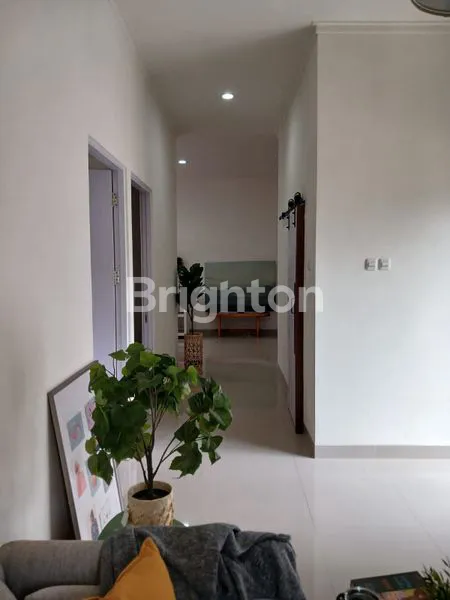 image RUMAH SIAP HUNI DI GRIYALOKA BSD, 3 KT, 2 KM (3)