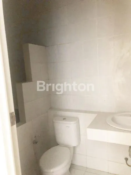 image HARGA RUKO MURAH  2 LANTAI — SESETAN  (6)