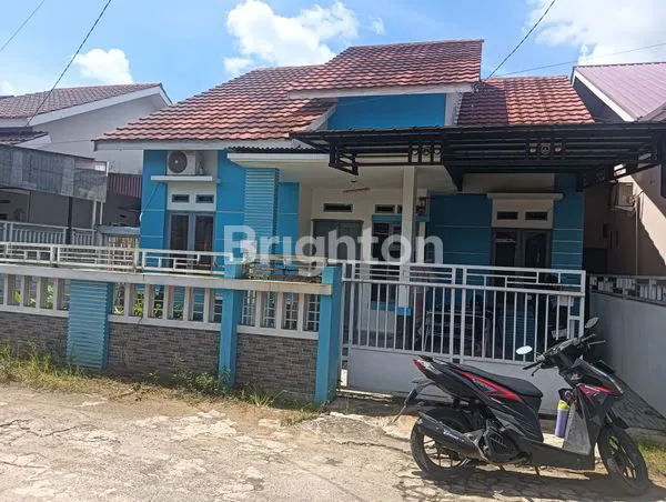image RUMAH SIAP HUNI NYAMAN GANG KARYA INDAH LESTARI PAL 5 PONTIANAK (1)