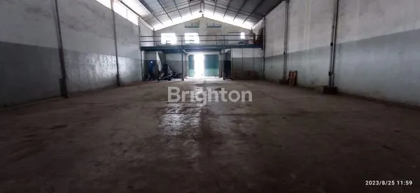 image GUDANG LUAS 544 M² DI CENGKARENG, HARGA NEGO (4)