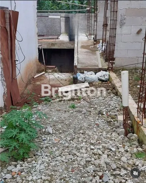 image TANAH DIJUAL COCOK UNTUK INVESTASI KOS²AN DIDAERAH PONDOK LABU, JAKSEL. (3)