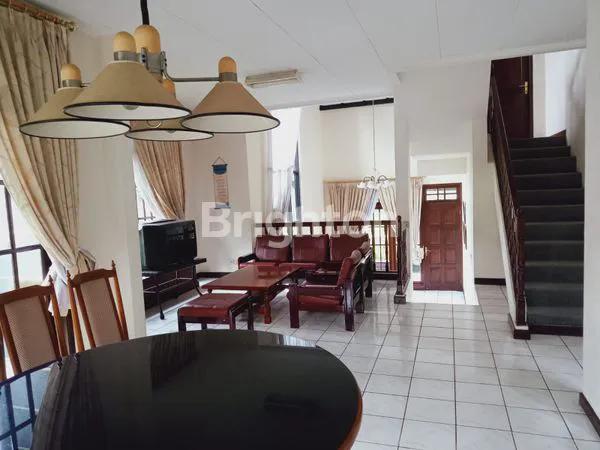 image VILLA SEJUK ASRI TERAWAT BAIK (5)