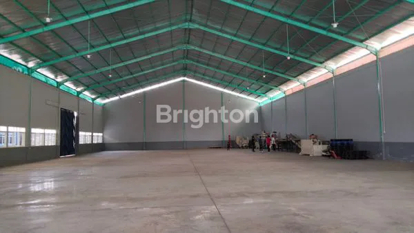 image GUDANG DI KECAMATAN SUKOREJO KABUPATEN PASURUAN JAWA TIMUR (1)