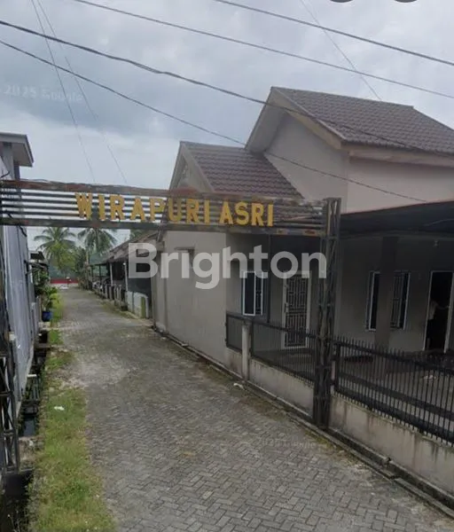 image RUMAH SIAP HUNI JL. HANGTUAH TENGAH KOTA PEKANBARU, LOKASI SANGAT STRATEGIS DAN NYAMAN (2)