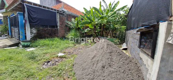 image TANAH IDEAL DAN LANGKA UNTUK DIBANGUN RUMAH IMPIAN (2)