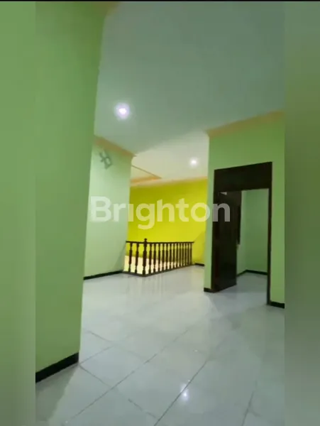 image RUMAH DI PERUMAHAN BABATAN INDAH WIYUNG SURABAYA (3)