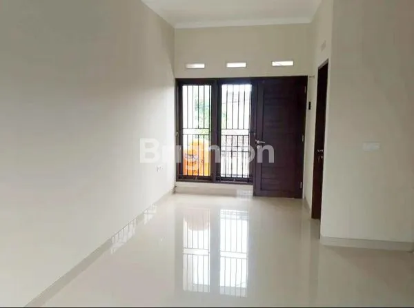 image RUMAH MODERN 2 LANTAI – PUSAT RENON, DENPASAR SELATAN (8)