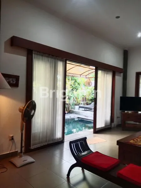 image RUMAH JIMBARAN ESTETIK ALA ALA KLASIK  BISA SEWA HARIAN (1)