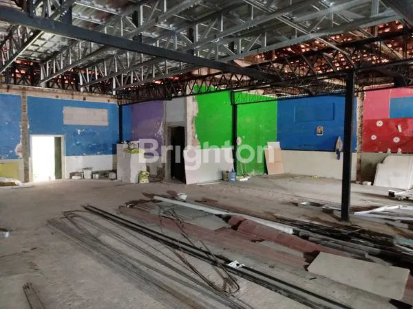 image RUANG USAHA MULTI FUNGSI DESIGN YANG TERENCANA-SOLO KOTA (8)