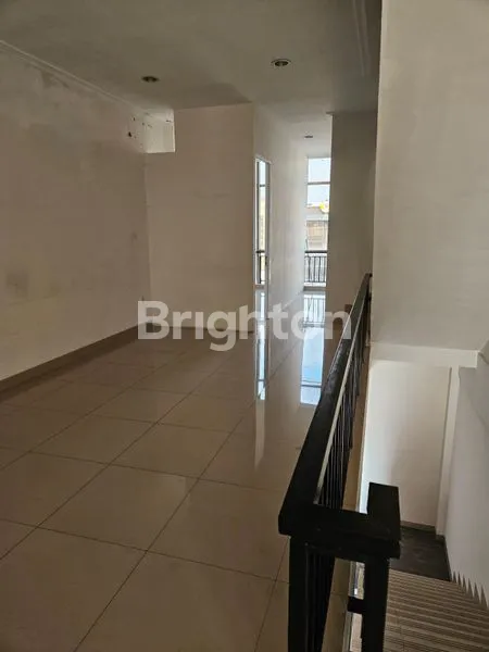 image RUKO   5 LANTAI  PANTAI INDAH  KAPUK. JAKARTA  UTARA (2)