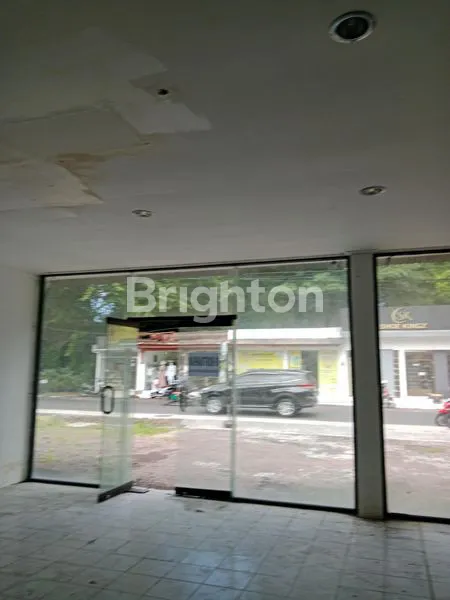 image GEDUNG BESAR COCOK UNTUK GUDANG MAUPUN PENGINAPAN PEKERJA PROYEK AREA JIMBARAN (1)