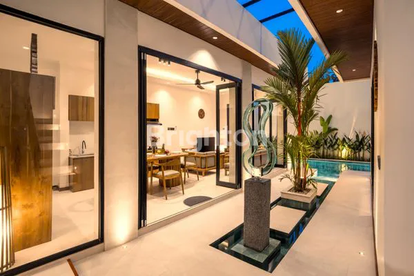 image BRAND NEW VILLA 3 BEDROOMS WITH A GREAT DESIGN IN KEROBOKAN (2)