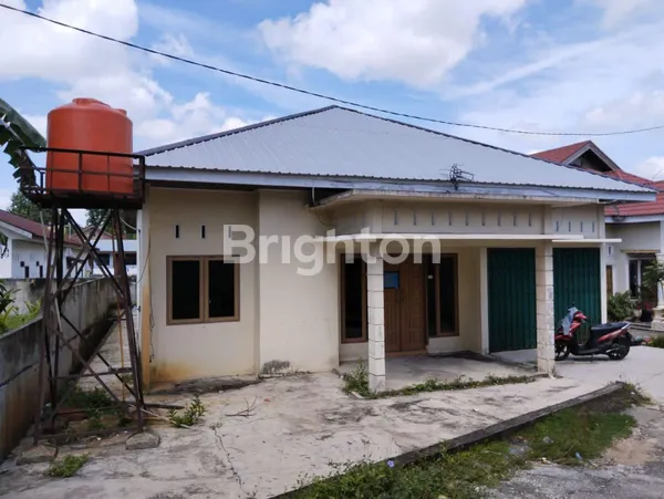 image DIJUAL RUMAH 5 KT LOKASI STRATEGIS (2)