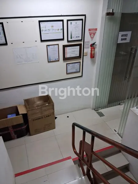 image RUKO SIAP PAKAI DIKELAPA GADING (5)