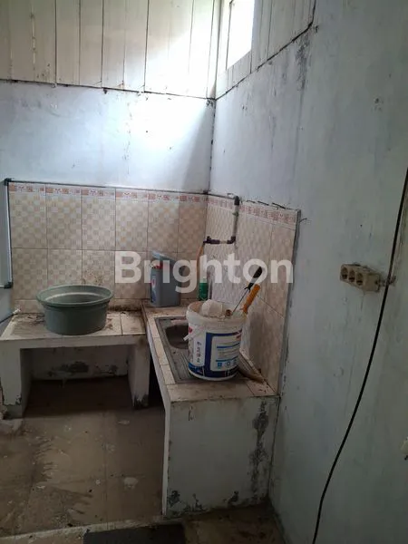 image RUKO 3 LANTAI STRATEGIS DI JL. A. WAHAB SYAHRANI (6)