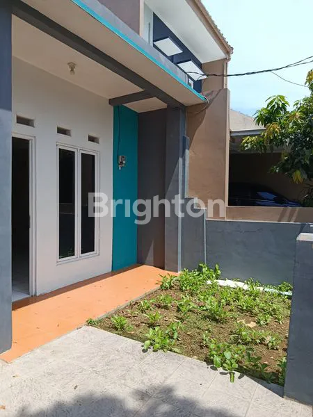 image RUMAH 2 LANTAI DI DEPOK (5)