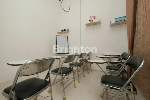 image JUAL/SEWA RUMAH 1 LANTAI COCOK UNTUK KANTOR, TEMPAT TINGGAL, SIAP HUNI STRATEGIS DEKAT MERR STIKOM KLAMPIS WISMA MUKTI MANYAR KERTAJAYA INDAH DHARMAHUSADA (4)