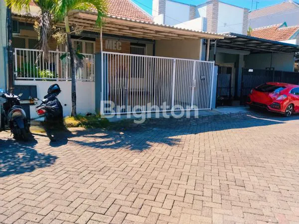 image JUAL/SEWA RUMAH 1 LANTAI COCOK UNTUK KANTOR, TEMPAT TINGGAL, SIAP HUNI STRATEGIS DEKAT MERR STIKOM KLAMPIS WISMA MUKTI MANYAR KERTAJAYA INDAH DHARMAHUSADA (1)