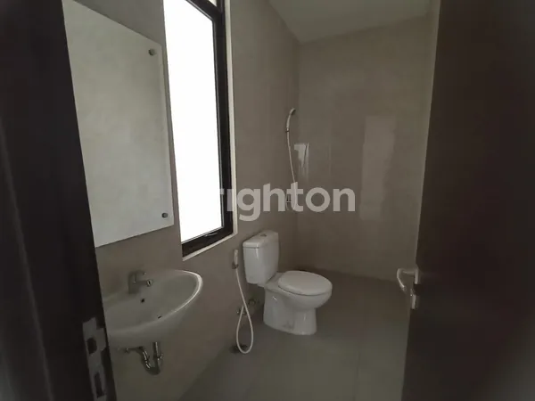 image DISEWAKAN RUMAH – LAVON 1 (UNFURNISHED) (5)