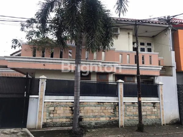 image DUTA GARDEN (1)