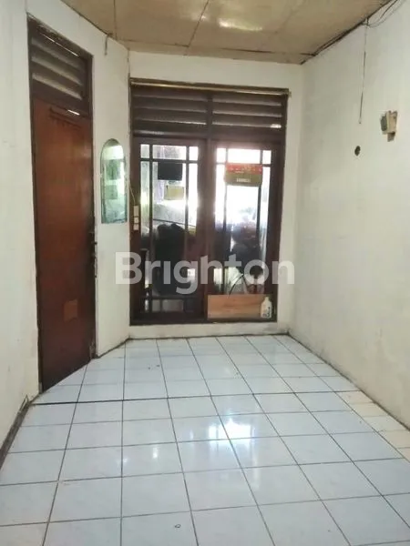 image RUMAH STRATEGIS DEKAT PAKUWON PEKAYON DAN GRAND GALAXY DI PONDOK PEKAYON INDAH BEKASI SELATAN (2)