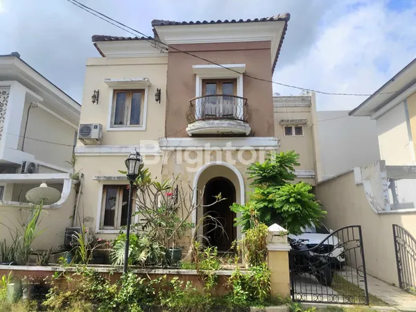 image RUMAH 2 LANTAI PREMIUM 4KT DI CASABELA MAGUWOHARJO DEPOK (1)