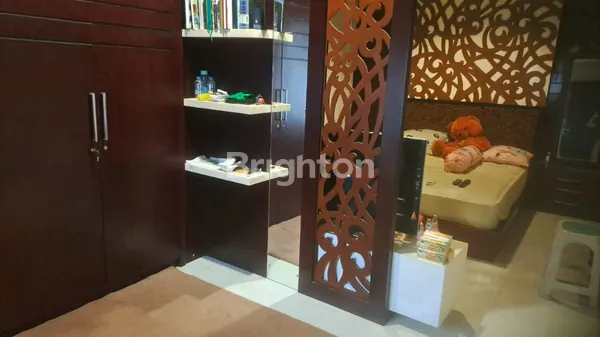 image RUMAH 2 LANTAI PREMIUM 4KT DI CASABELA MAGUWOHARJO DEPOK (5)