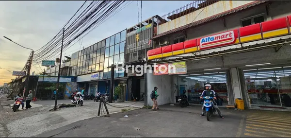 image RUKO GANDENG 2,5 LANTAI – DIJUAL / DISEWAKAN LOKASI PREMIUM: JL. RAYA KALIMALANG (1)