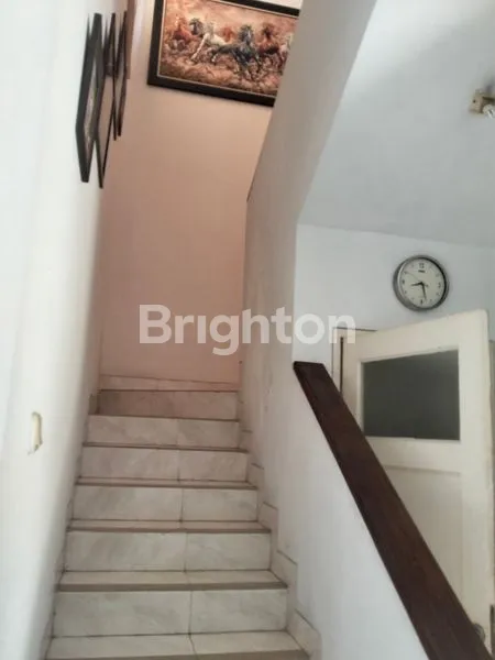 image DI JUAL RUMAH CANTIK DI CITRA GRAND CIBUBUR (7)