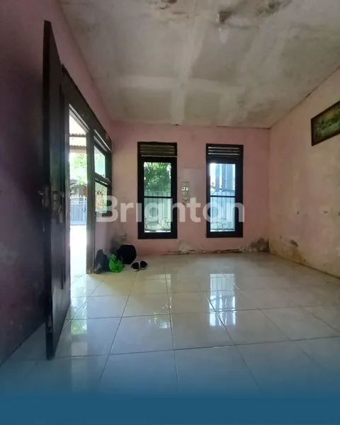 image JUAL MURAH RUMAH SDH RENOV DI PERUM. SWAN REGENCY, SEDATI, JUANDA (3)