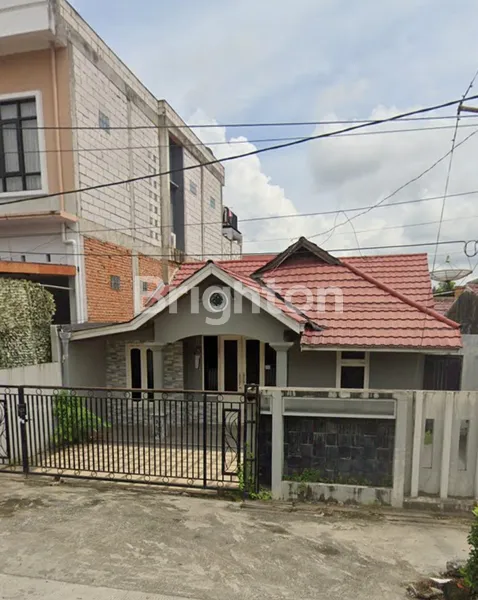 image RUMAH STRATEGIS DEPAN BIG MALL SAMARINDA (1)