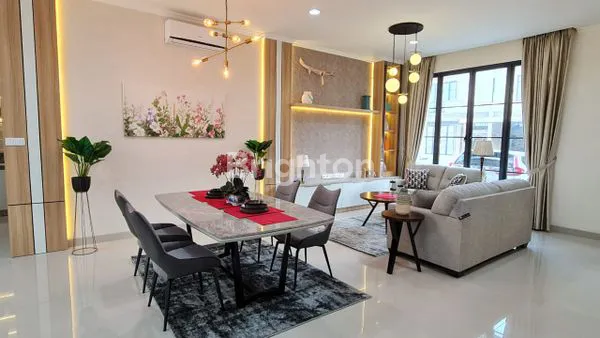image RUMAH MEWAH FULL FURNISHED SIAP HUNI DI SUMMARECON (2)