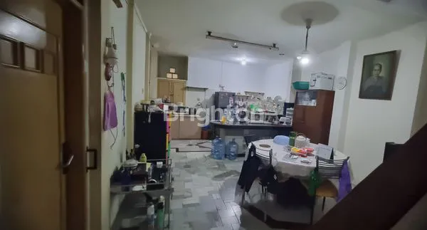 image RUMAH MURAH MANGGA BESAR 3 LANTAI (4)