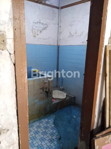 image RUMAH 1 LANTAI DI JALAN DONOKERTO SURABAYA DEKAT KAPASARI KAPASAN (5)