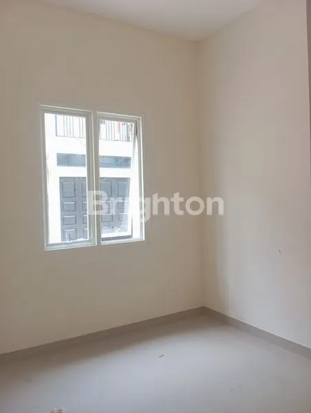 image RUMAH 2 LANTAI PERMATA PAGESANGAN JAMBANGAN DEKAT MASJID AGUNG AL AKBAR SURABAYA (3)