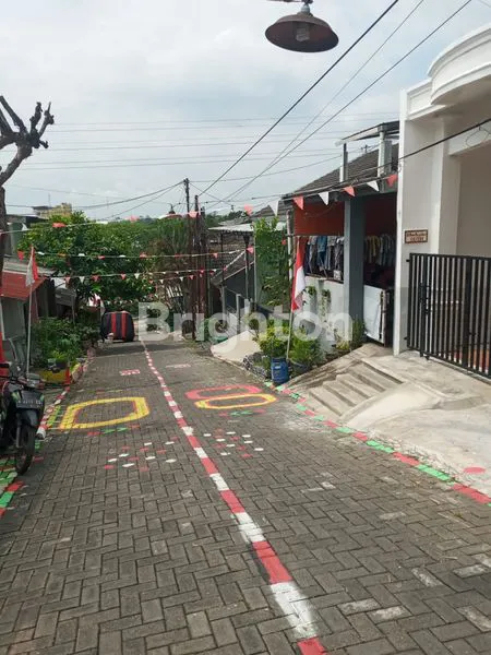 image RUMAH CANTIK 2 LANTAI PERUM TAMAN BUKIT ASRI TEMBALANG (8)