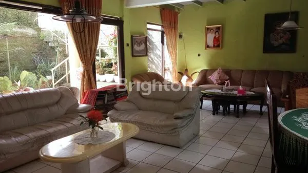 image RUMAH 2 LANTAI DI DAGO, LT 280M² & FULL FURNISH (1)