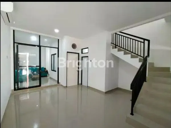 image DIJUAL RUMAH STRATEGIS CIPONDOH – DEKAT GREEN LAKE CITY (2)