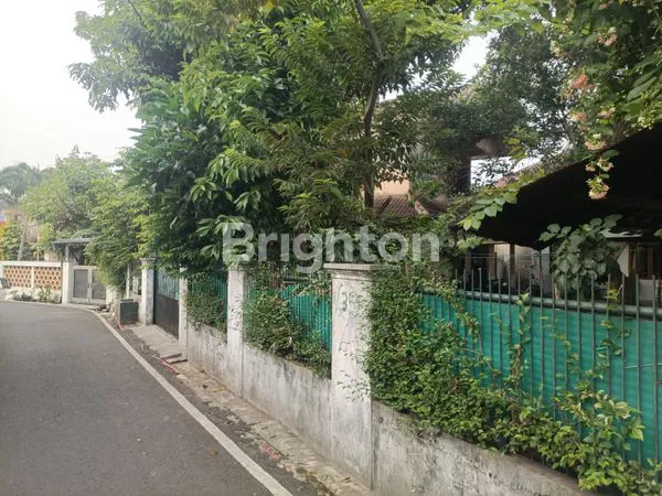 image DIJUAL RUMAH SIAP HUNI PESANGGRAHAN , JAKARTA SELATAN (8)