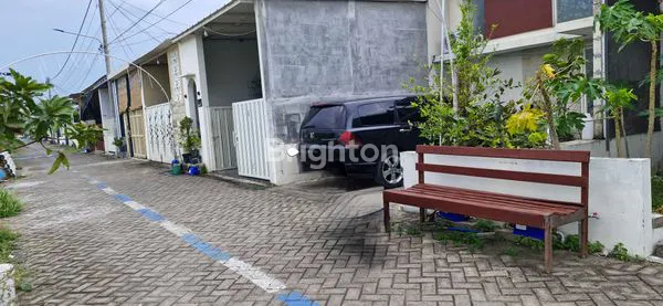 image DISEWAKAN RUMAH BARU MINIMALIS MODERN ASRI VIEW SAWAH DI KAWASAN BUDURAN SIDOARJO (6)