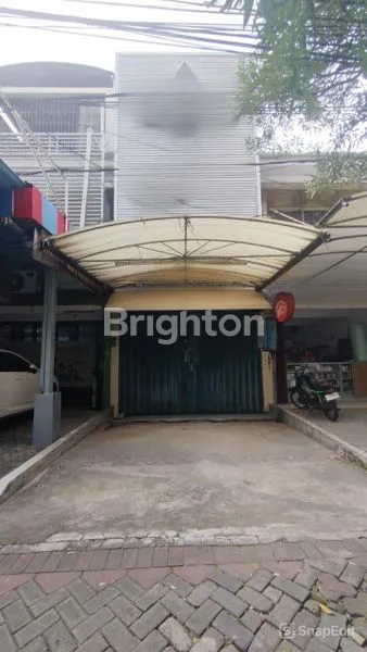 image RUKO 2,5 LANTAI NOL JALAN RAYA MANYAR SIAP PAKAI (1)