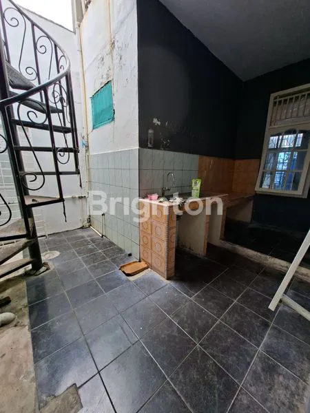 image RUMAH STRATEGIS DI JAGABAYA, 3 KT & LUAS TANAH 155M² (8)