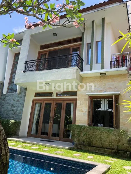 image DIJUAL VILLA BESAR DENGAN PEMANDANGAN SAWAH DAN POOL PRIBADI DI JALAN PANTAI BERAWA CANGGU (1)