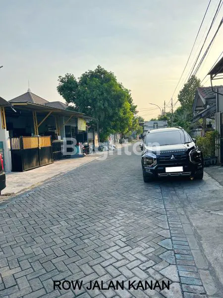 image DIJUAL RUMAH + KOS OPERASIONAL | INVESTASI RETURN BAGUS | DI KUTISARI SELATAN, TENGGILIS MEJOYO, SURABAYA SELATAN | HARGA 1,8M (4)