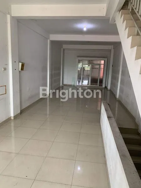 image RUKO KOMERSIAL PARKIR LUAS DI CIPUTAT (3)