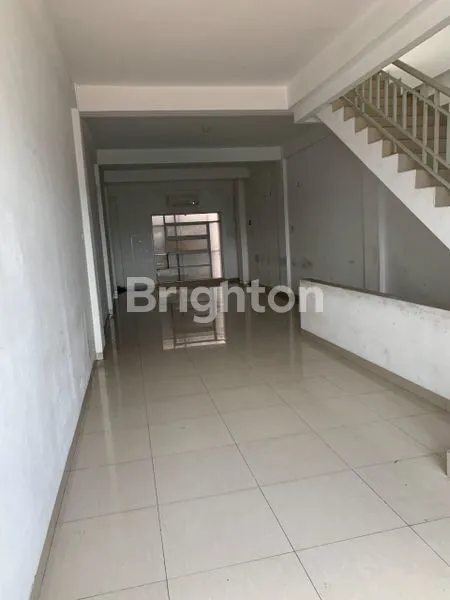 image RUKO KOMERSIAL PARKIR LUAS DI CIPUTAT (4)