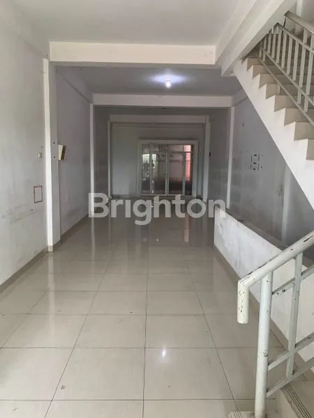 image RUKO KOMERSIAL PARKIR LUAS DI CIPUTAT (6)