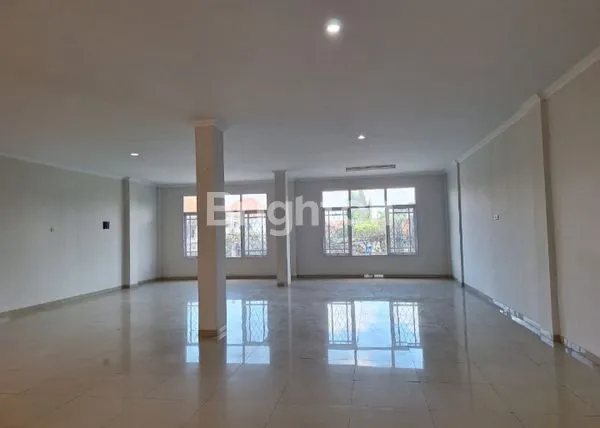 image RUKO STRATEGIS 3 LANTAI DI GATSU BARAT, DENPASAR (6)