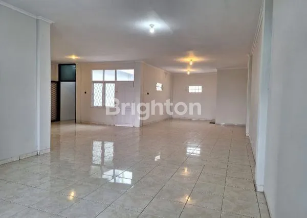 image RUKO STRATEGIS 3 LANTAI DI GATSU BARAT, DENPASAR (5)